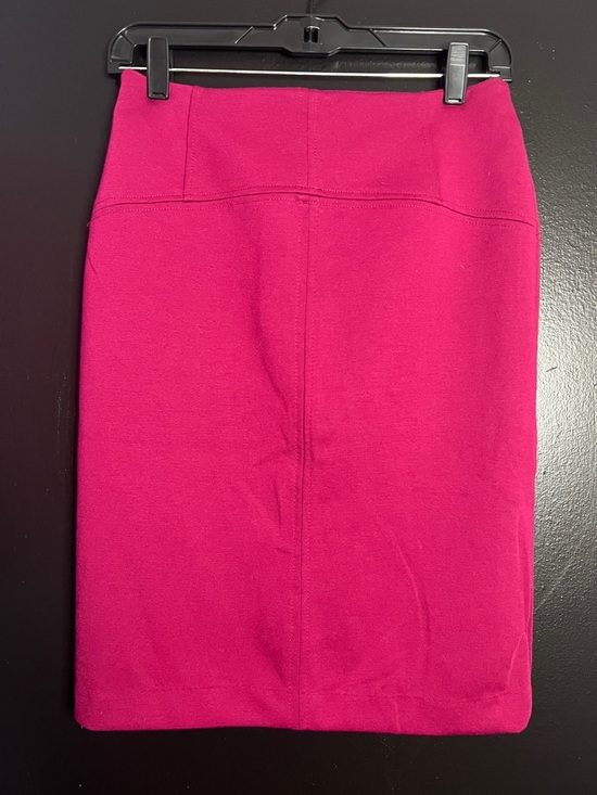 New York & Company Dresses & Skirts - NY&Co Fuchsia Pencil Skirt